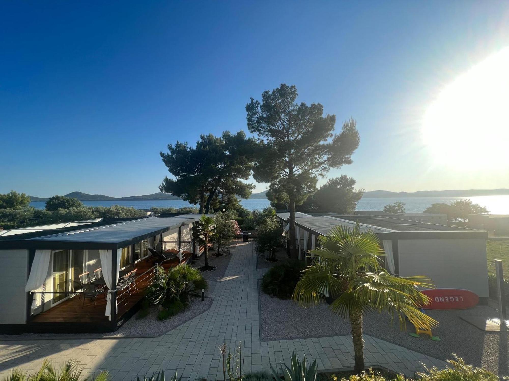 Dalmaris Camp - Prestige Mobile Homes Üdülőpark Biograd na Moru